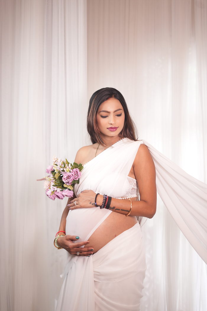 best maternity photography in jaipur