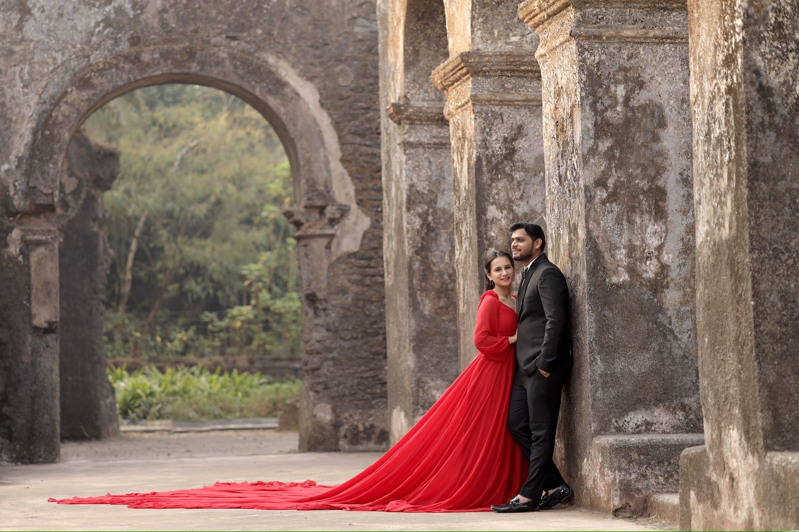 Red Gown for pre wedding on rent