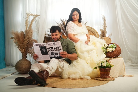 Top Maternity Shoot in Lucknow