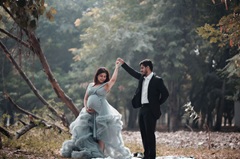 best outdoor maternity shoot in kanpur