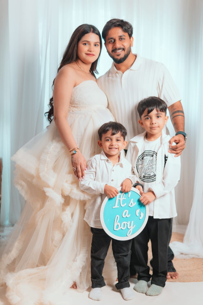 Growing Together: A Heartfelt Maternity Family Story