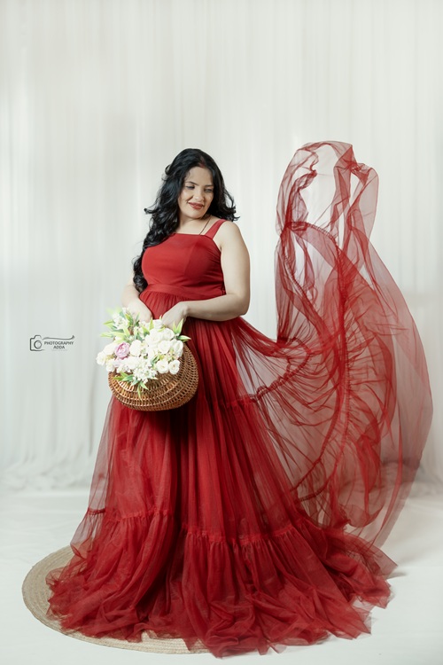 Best Rental Maternity Gowns for Photoshoots